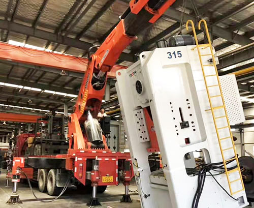 四会提升工作效率，选择优质折臂吊租赁服务