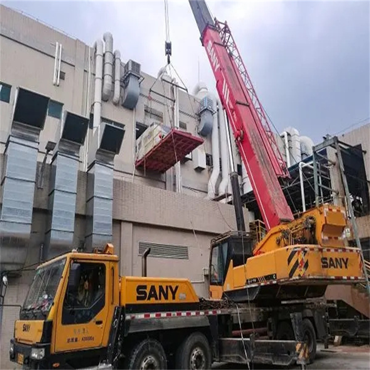 四会租赁大型汽车吊，助力工程项目高效进行