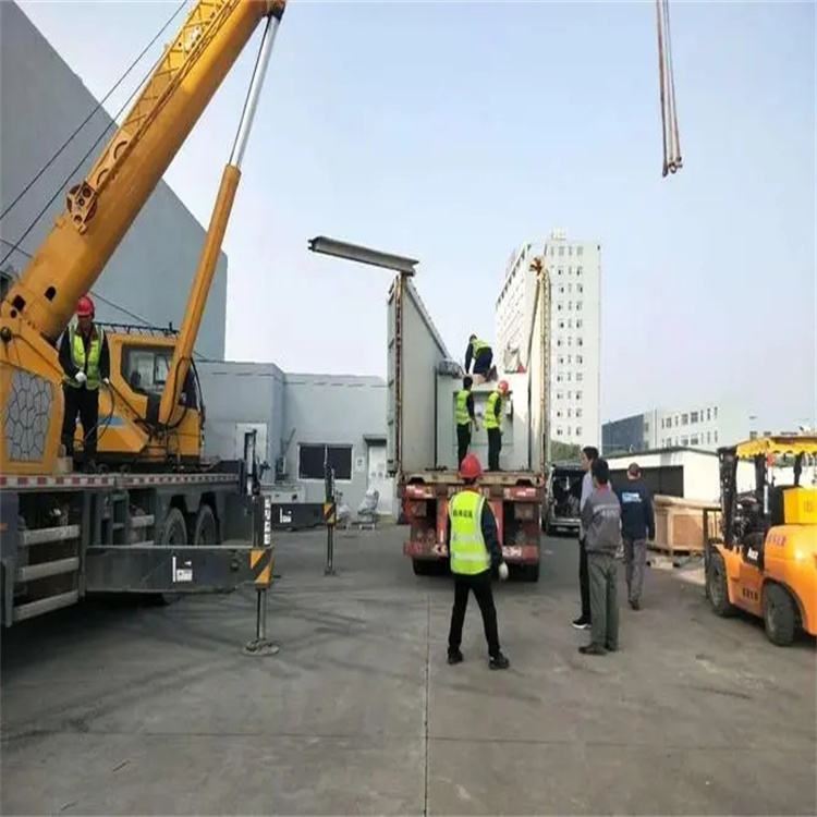 四会如何找到附近的吊车救援服务